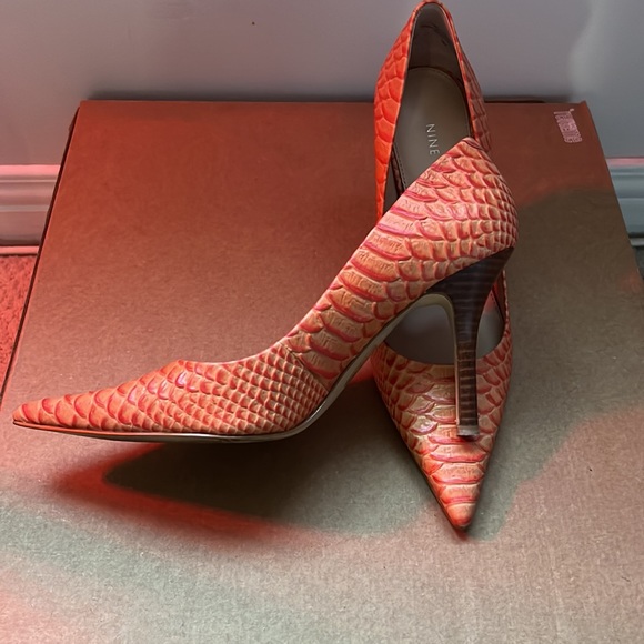 Nine West heels - Picture 3 of 7